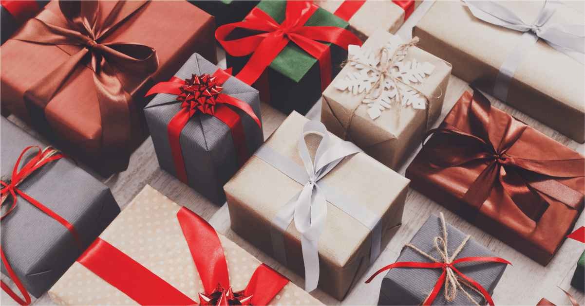 Tips for Better Holiday Spending—And Saving